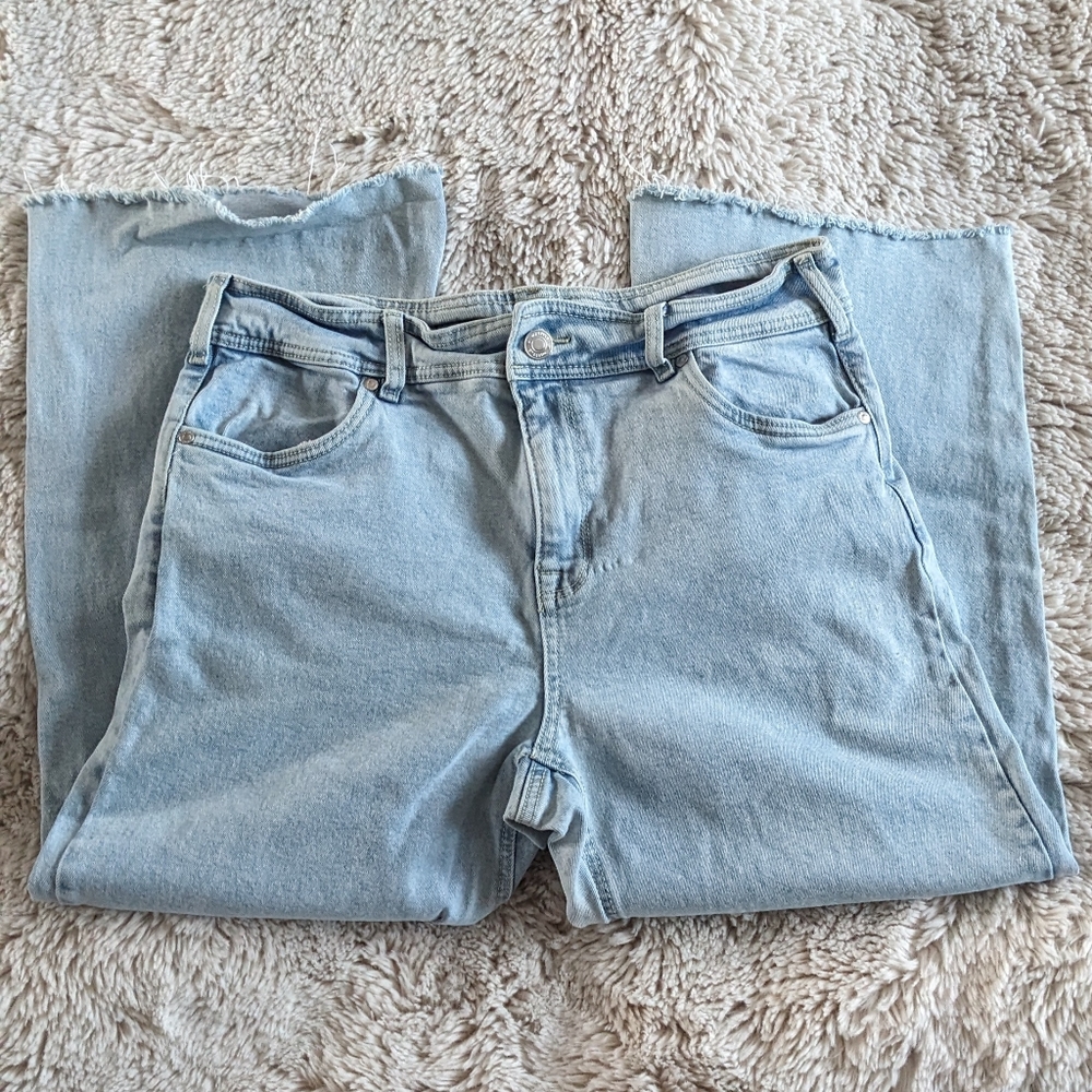 Light Wash Wide Leg Jeans Size 10